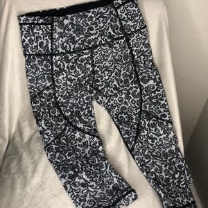 Lululemon Crop Leggings